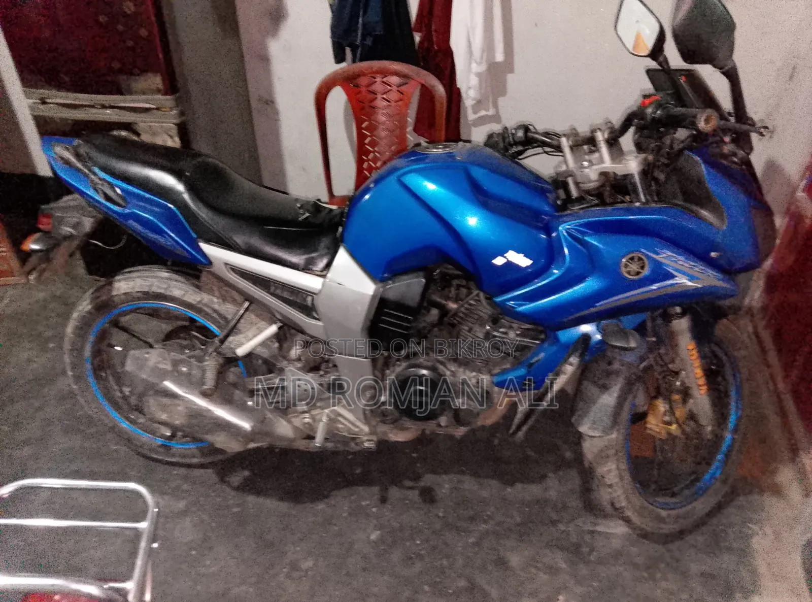 Yamaha 2010 Blue