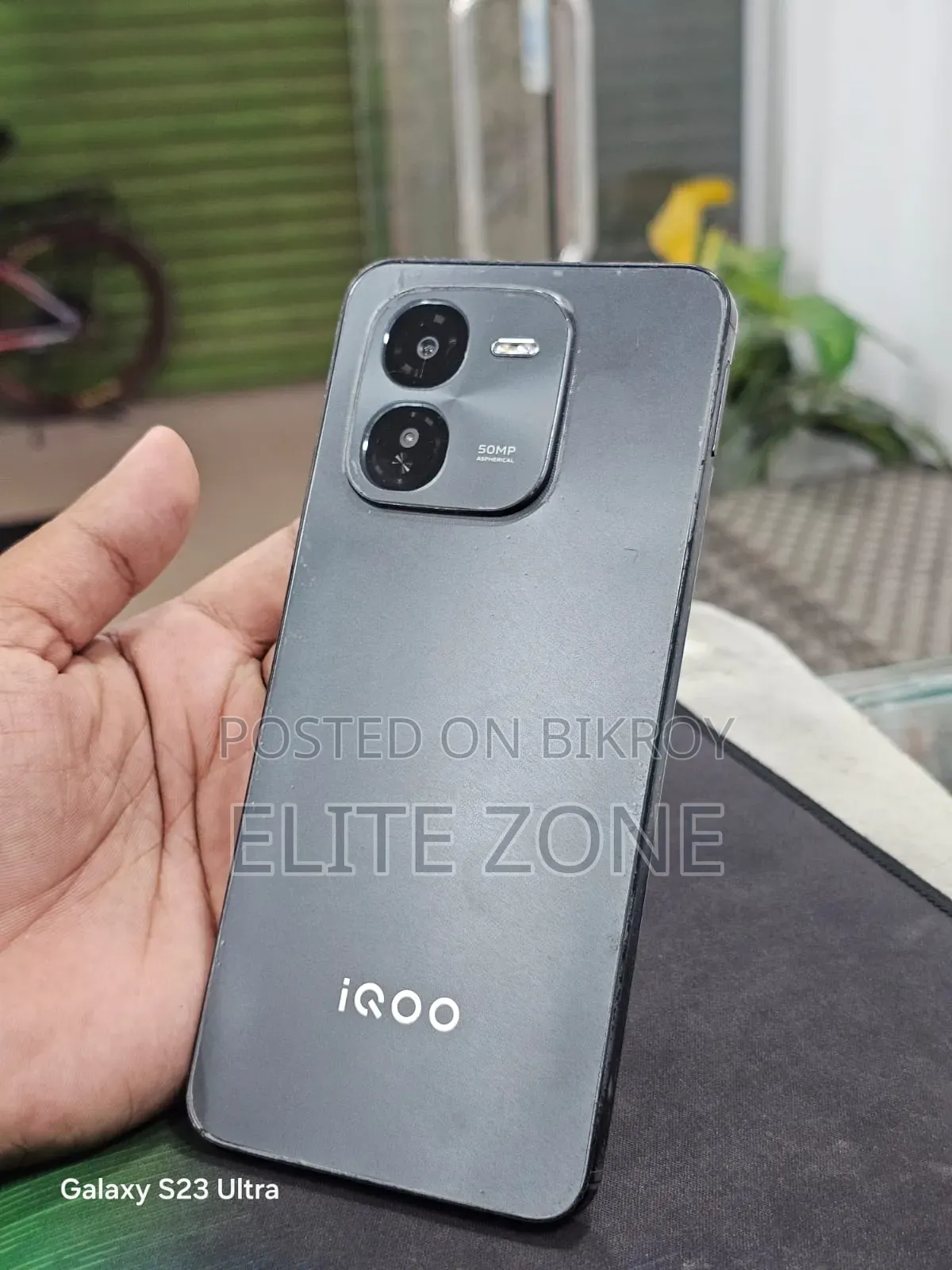 iQOO Z9x 128 GB Black