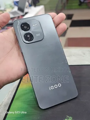 iQOO Z9x 128 GB Black
