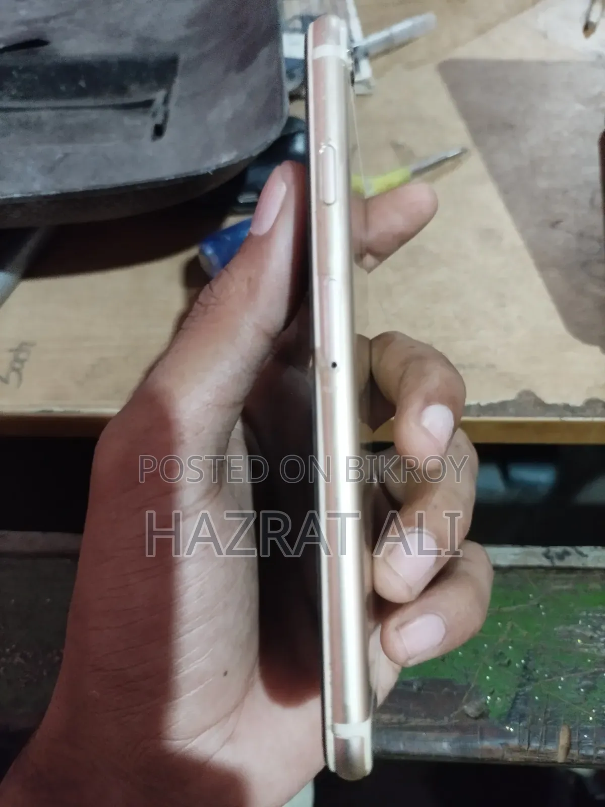 অ্যাপল আইফোন ৬ ৬৪ জিবি হোয়াইট
