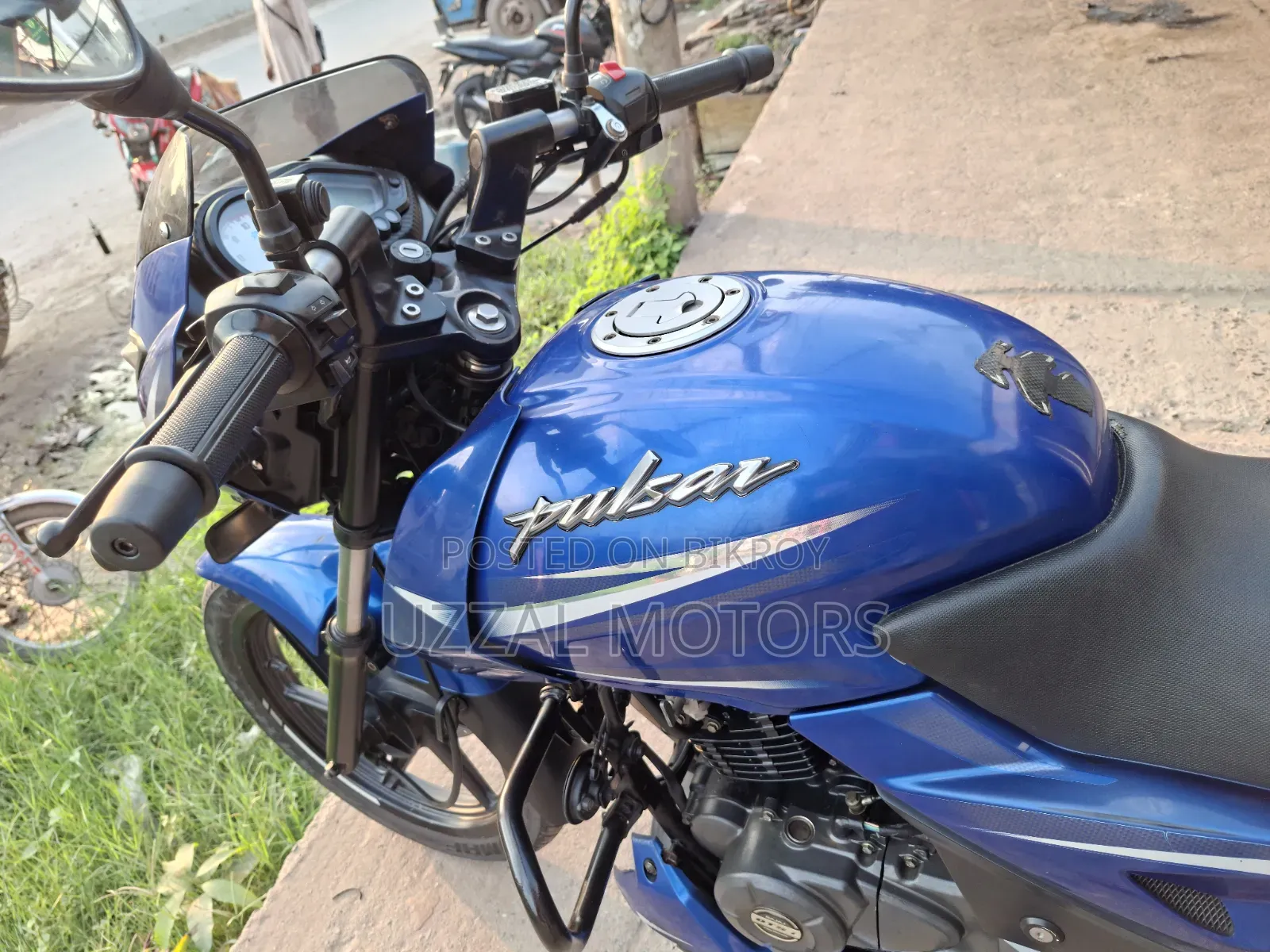 বাজাজ পালসার ১৫০ ২০২১ ব্লু
