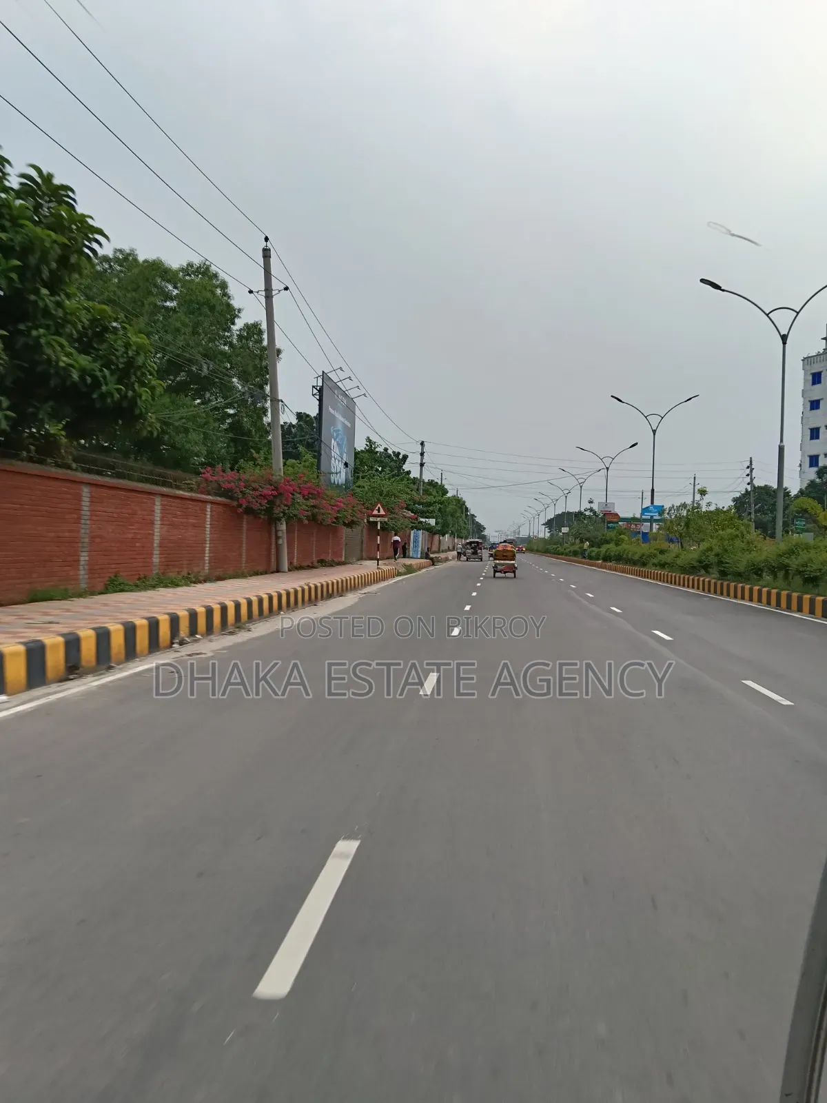 Block N, South Face 5 Katha 1200 Serial