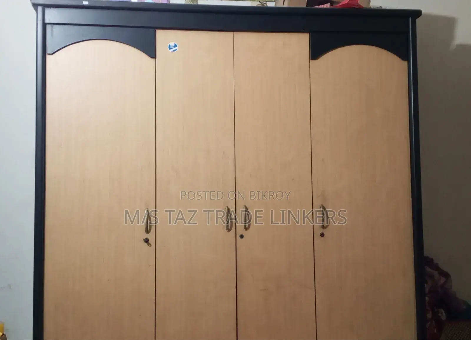 Otobi 4-Part Large Almirah for Sale