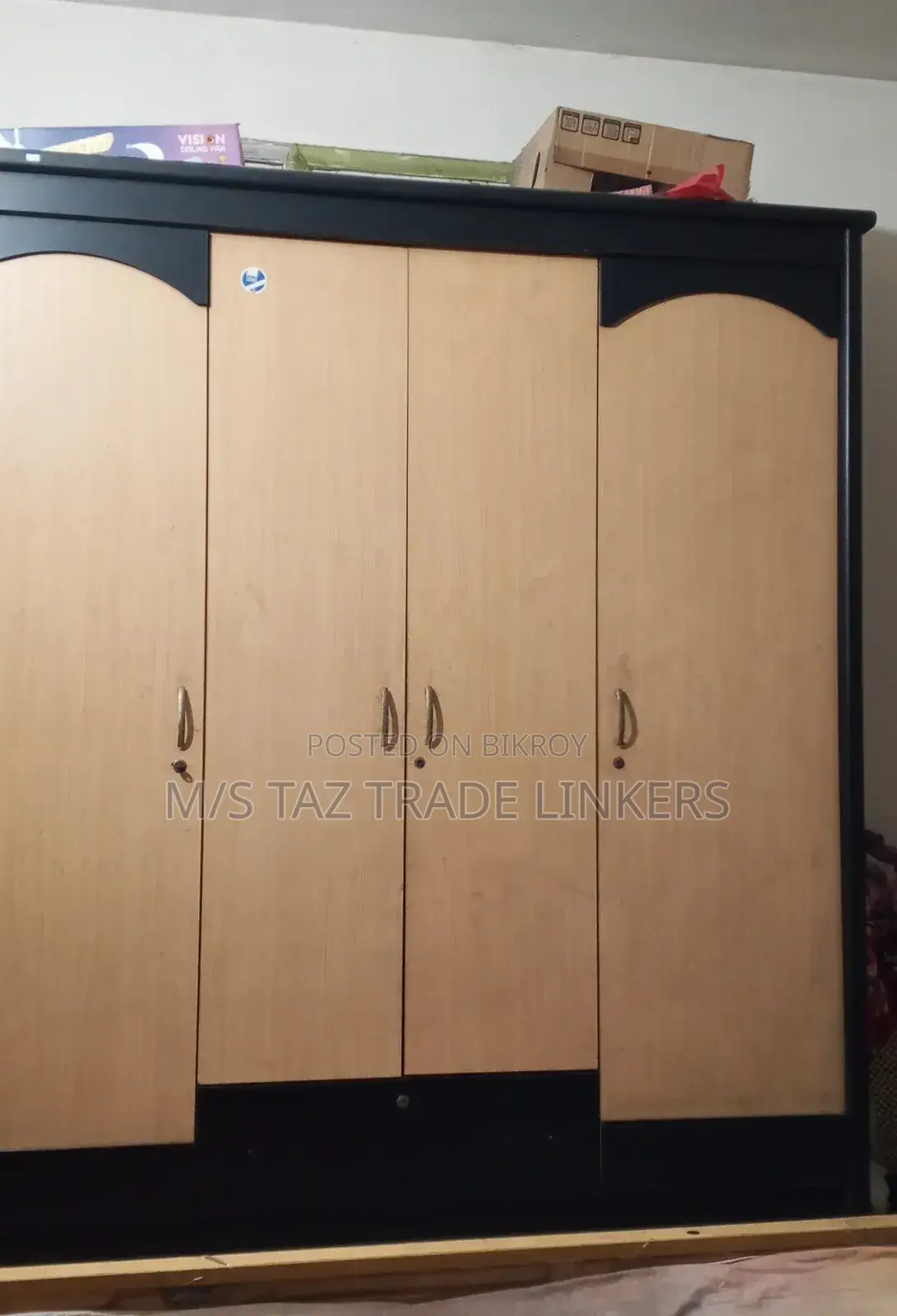 Otobi 4-Part Large Almirah for Sale