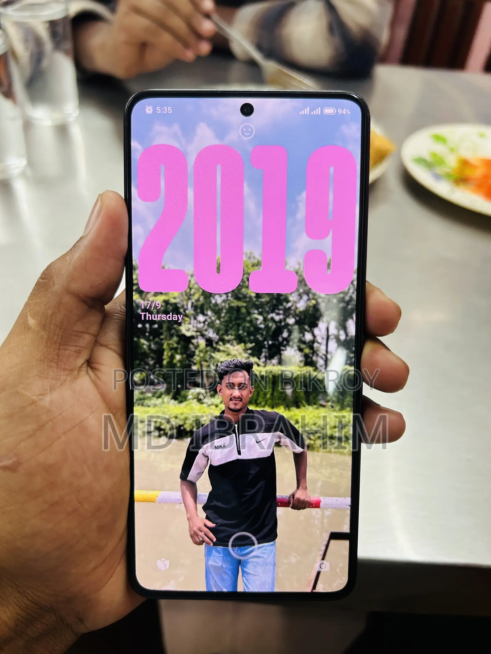 Mobile Phone 128 GB Black