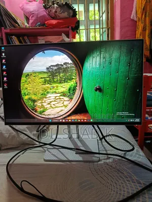 Desktop Computer 8GB AMD Ryzen 7 SSD 512GB