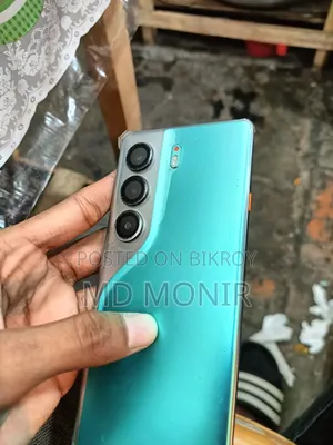 Tecno Camon 40 Pro 4G 256 GB