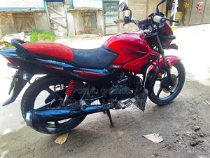 Hero Glamour ২০২১ রেড