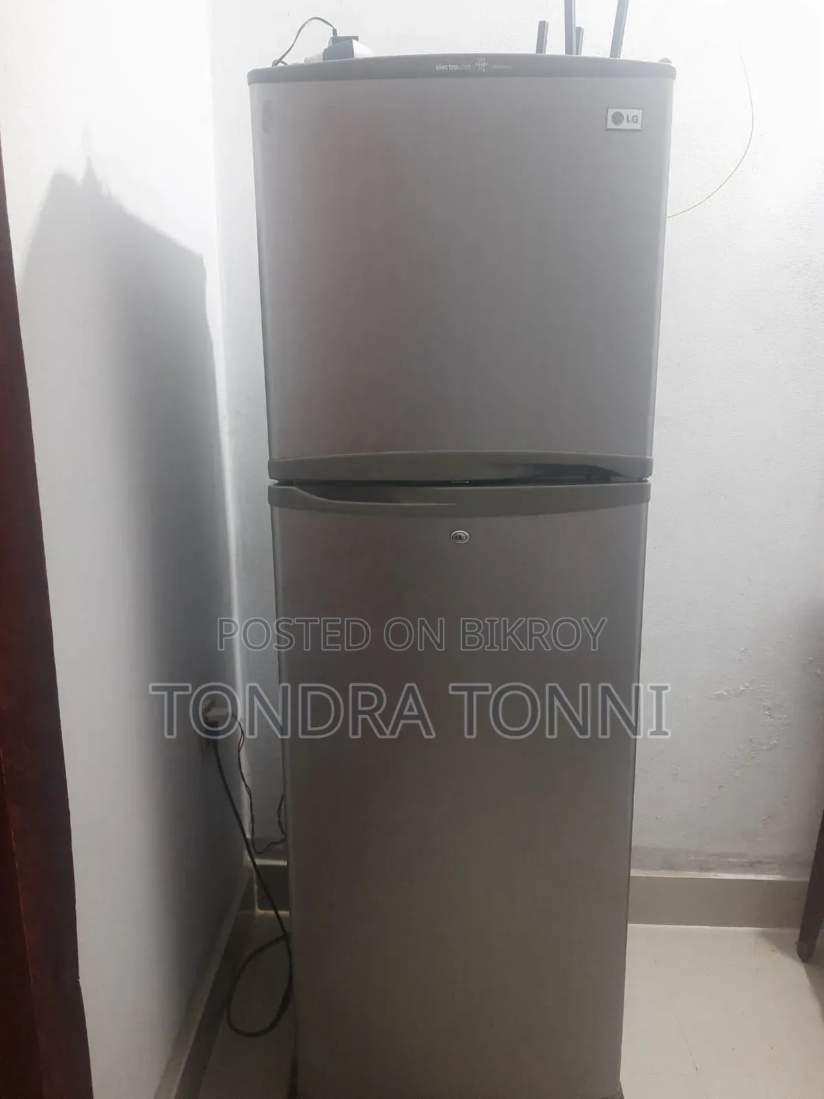LG Refrigerator / Fridge affordable fridge.