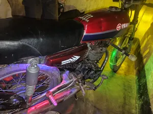 Yamaha DT125 2010 Red