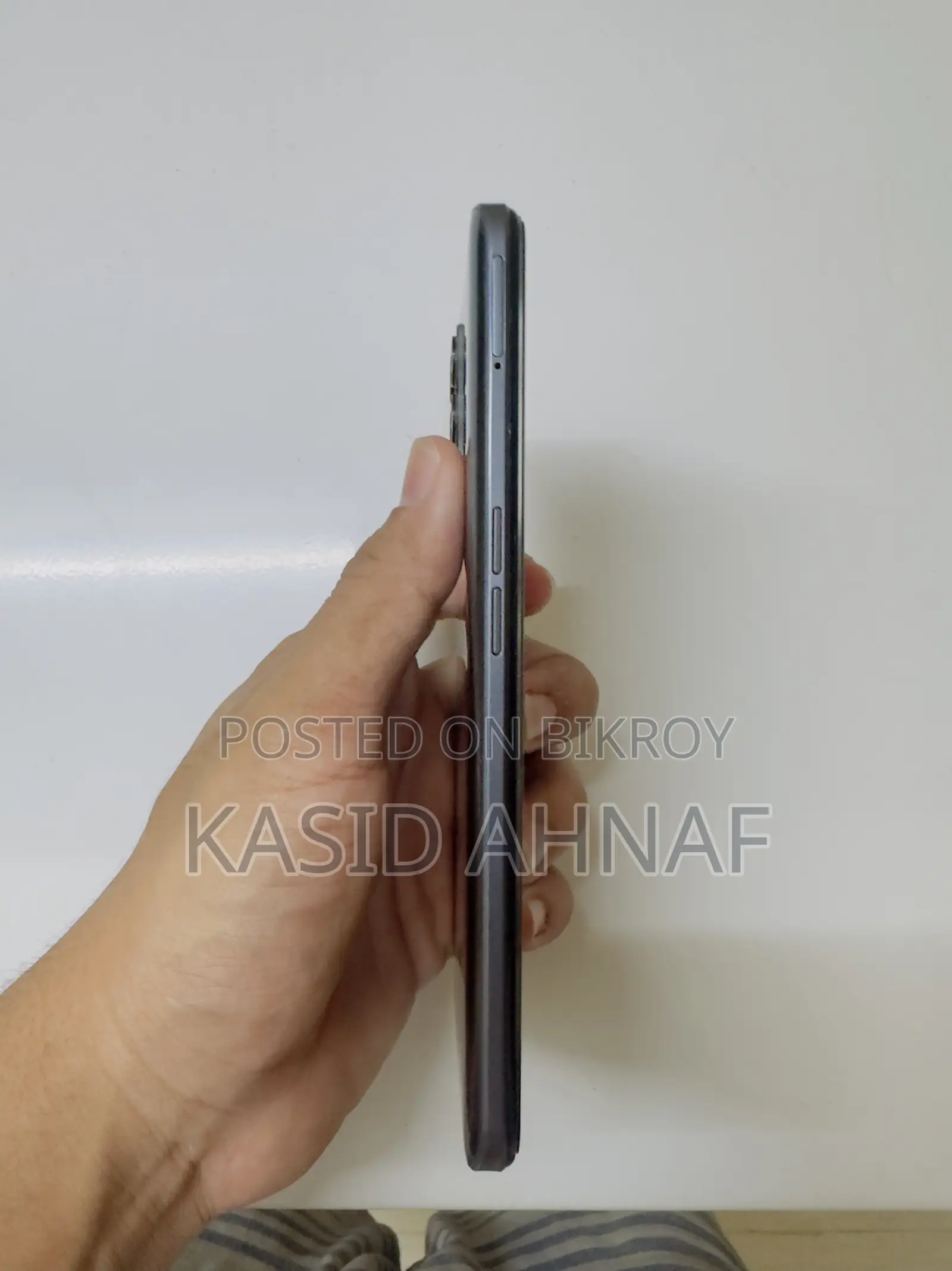 রিয়েলমি নারজো ৫০ ১২৮ জিবি কালো