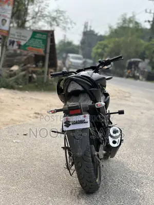 নিউ সুজুকি জিক্সার ২০২৬ কালো