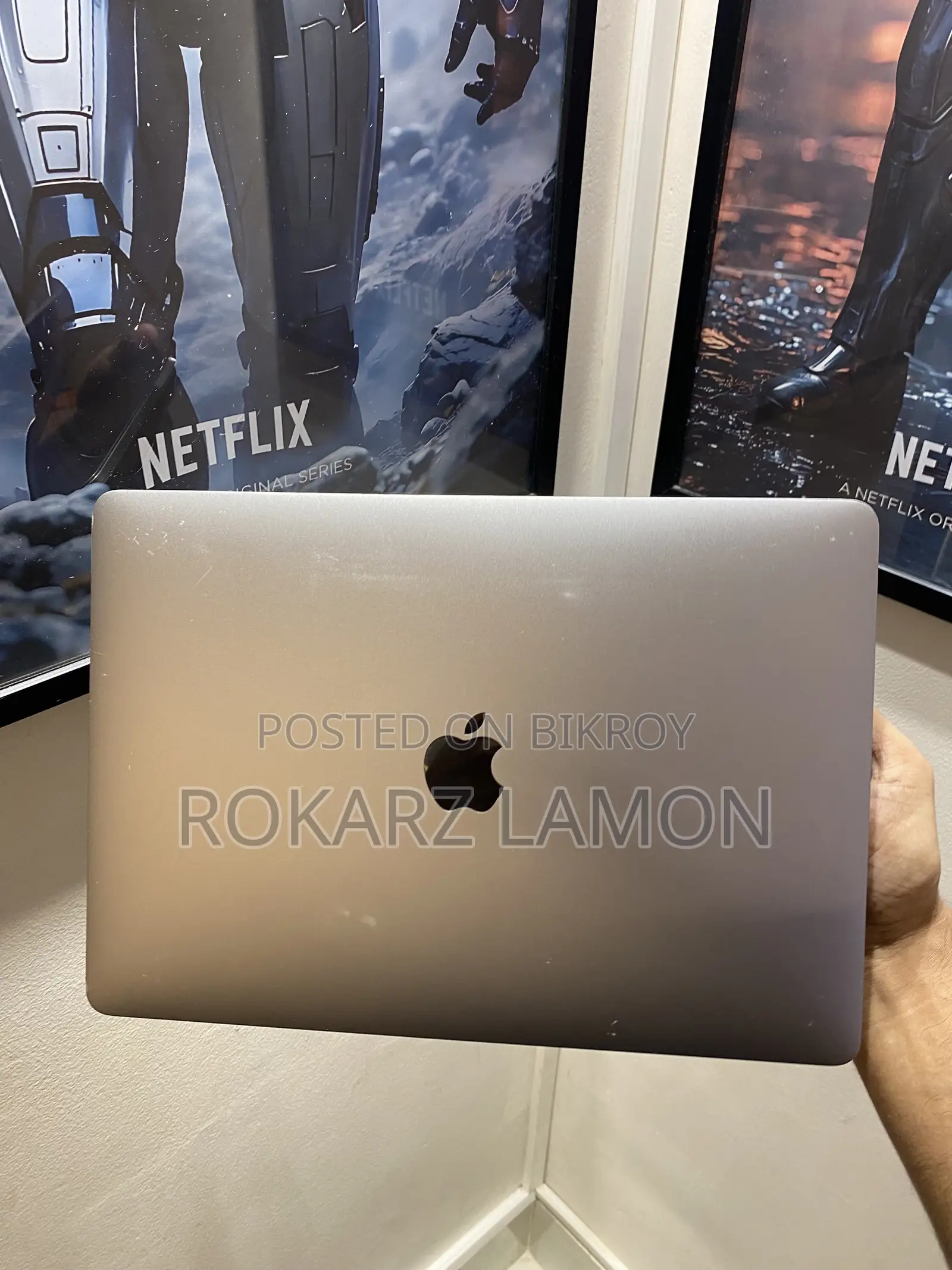 Laptop Apple MacBook Pro 2020 8GB Intel Core i5 SSD 256GB