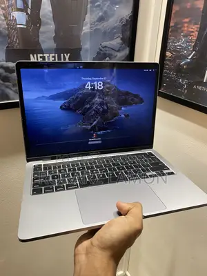 Laptop Apple MacBook Pro 2020 8GB Intel Core i5 SSD 256GB