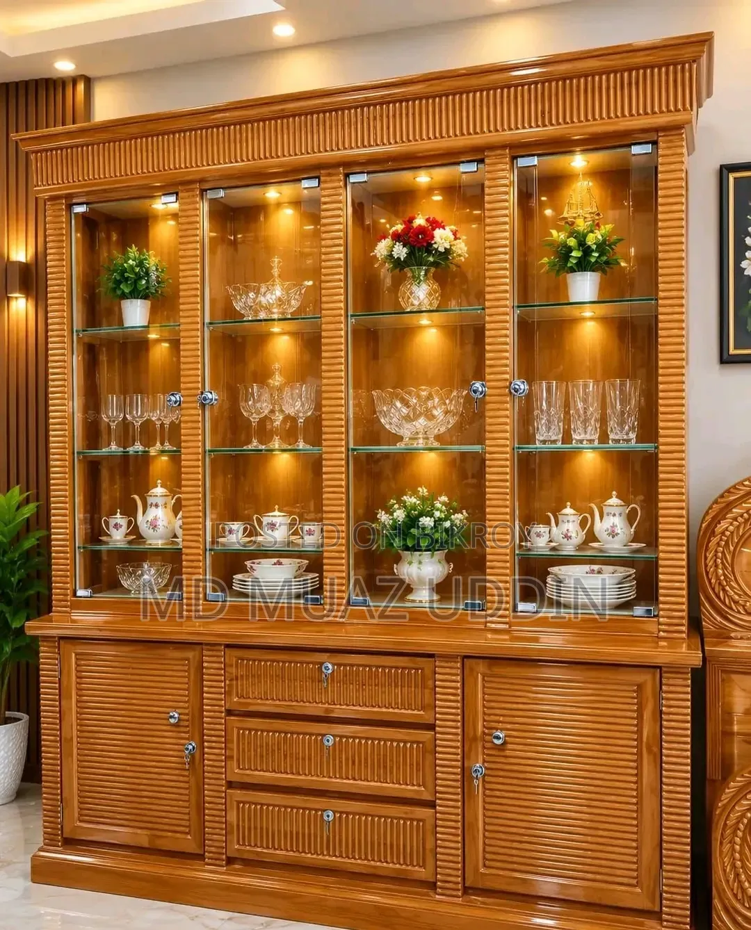 চিটাগাং সেগুন কাঠের শোকেস