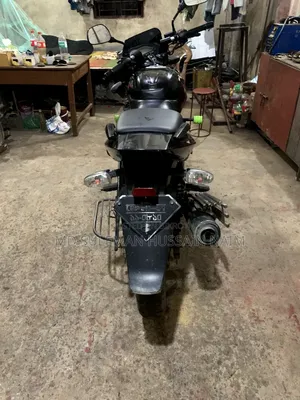 Bajaj Pulsar 150 2003 Black