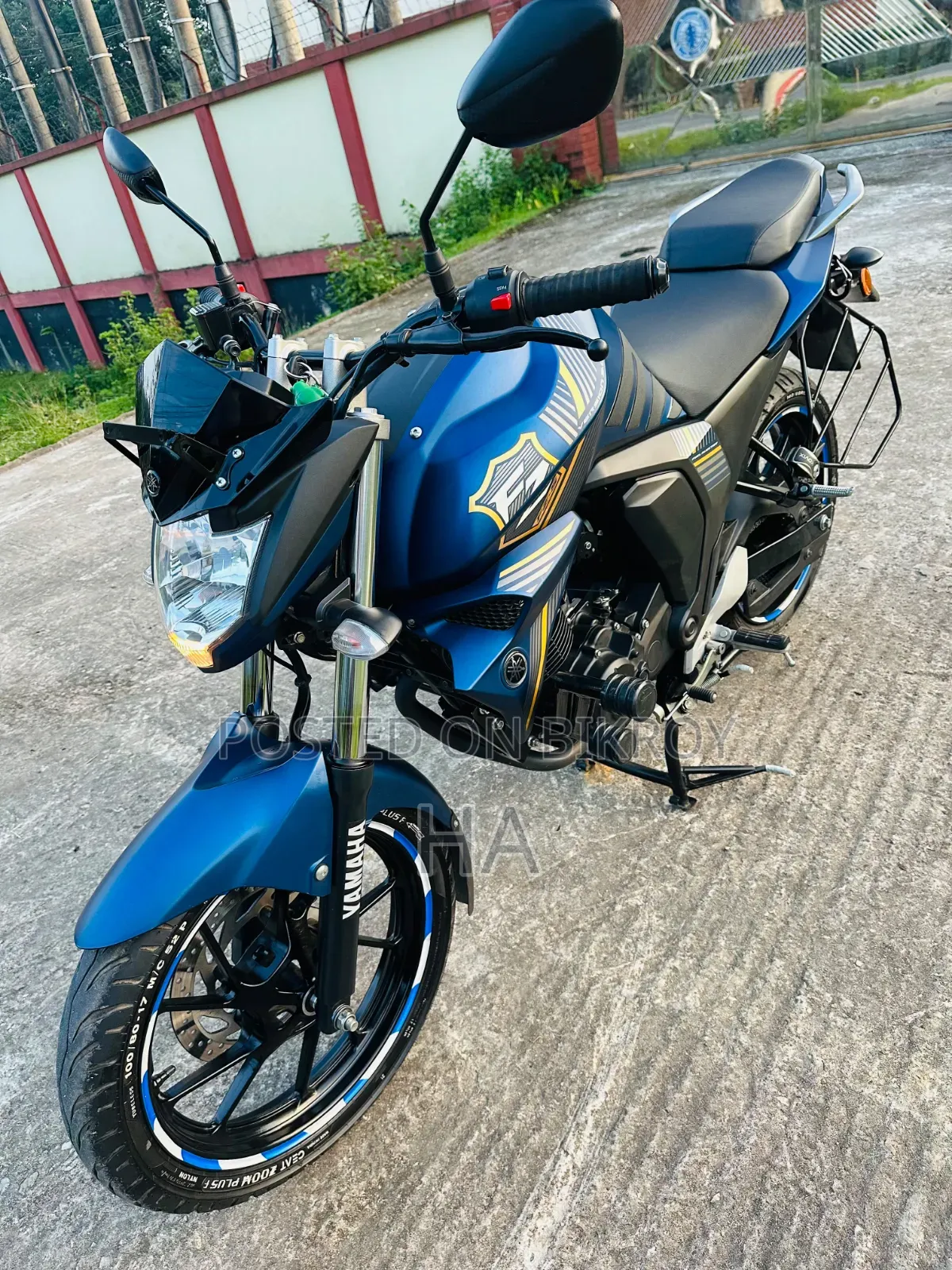 Yamaha FZS V2 2025 Blue
