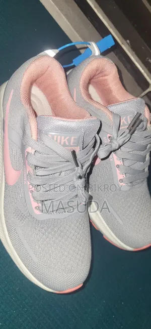 Stylish Grey & Pink Sneakers