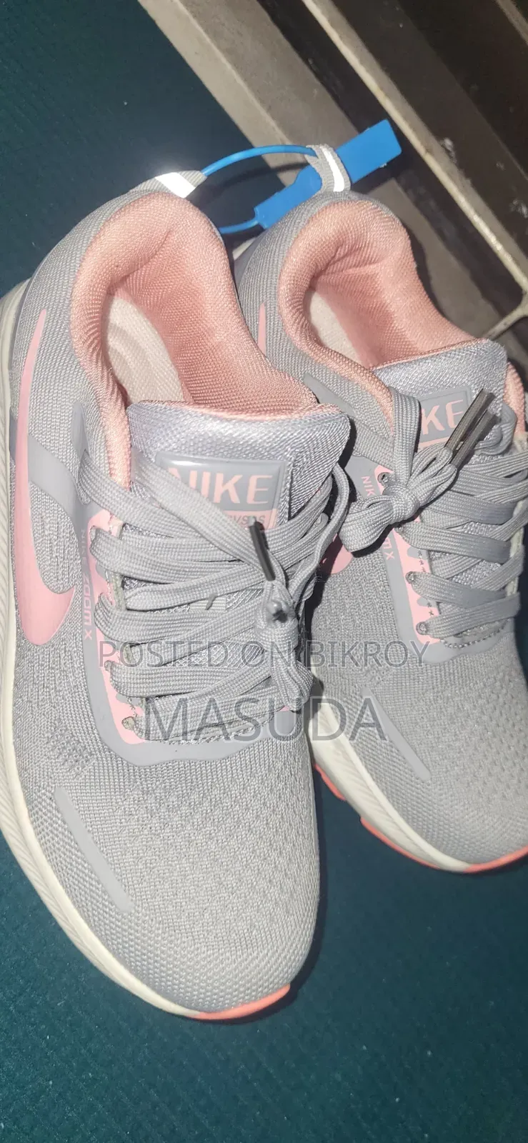 Stylish Grey & Pink Sneakers