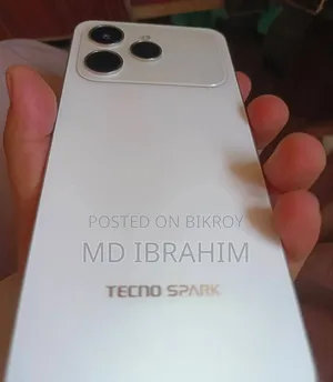টেকনো স্পার্ক ৪০ ১২৮ জিবি হোয়াইট