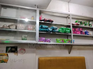 Rak and Decoration