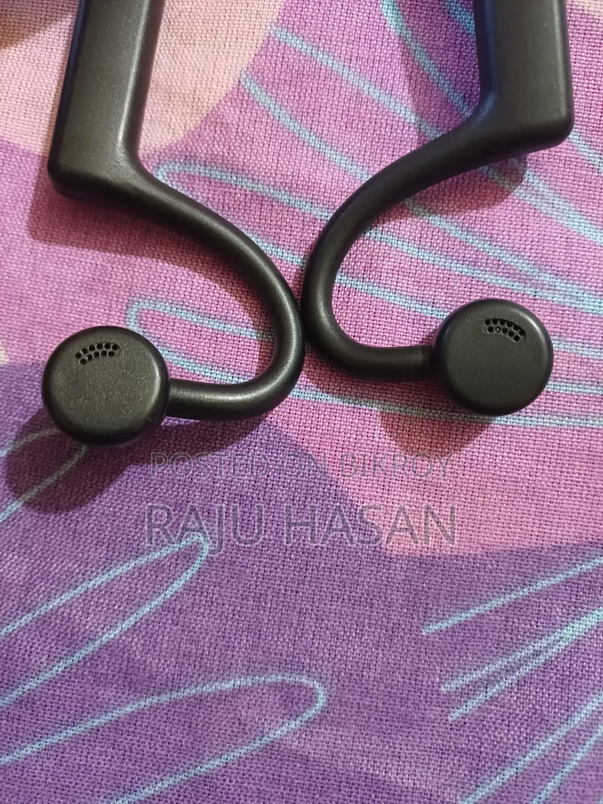 ওয়্যারলেস হেডফোন