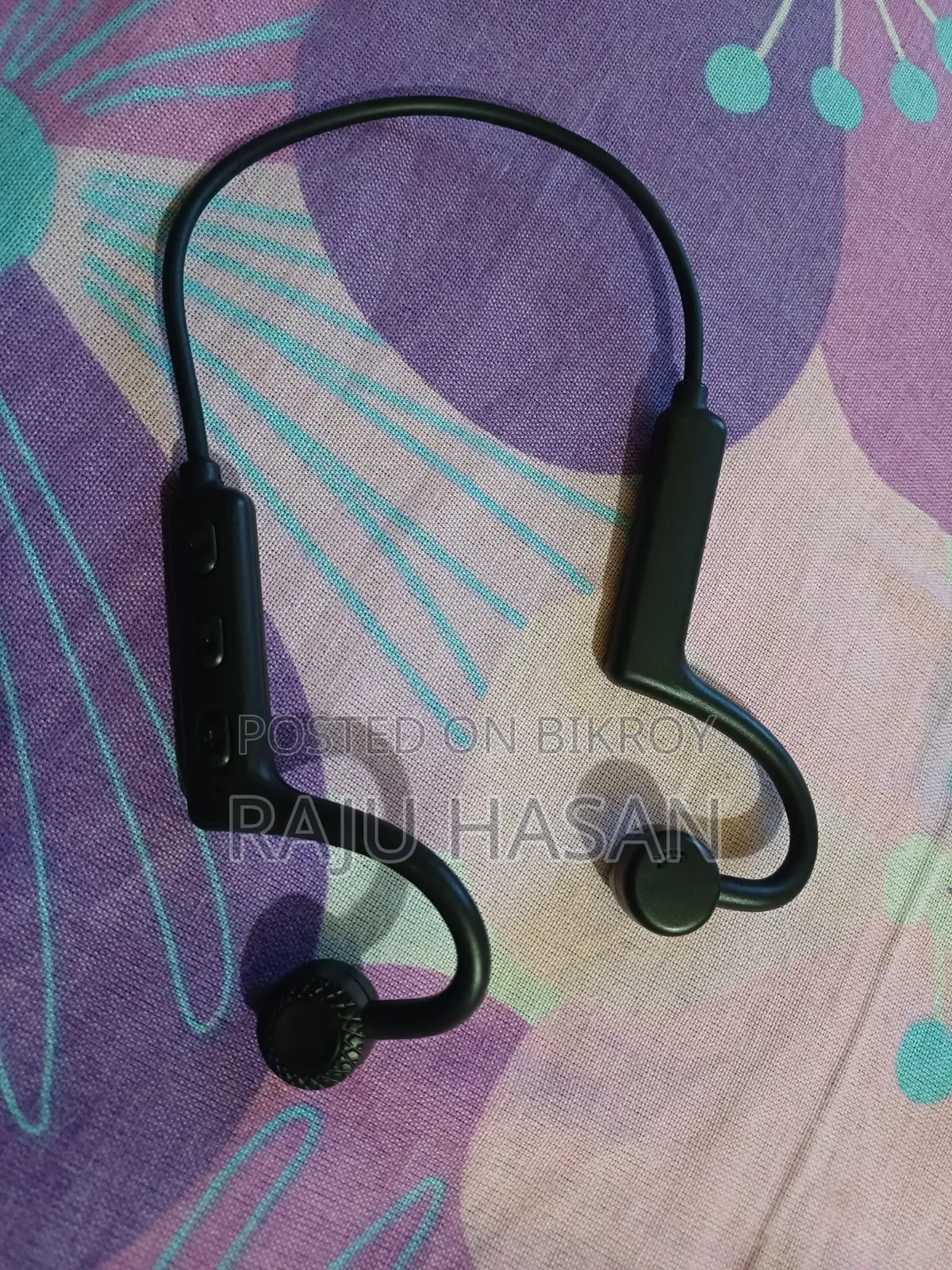 ওয়্যারলেস হেডফোন