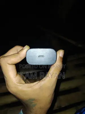 Samsang 45 Watt Adapter