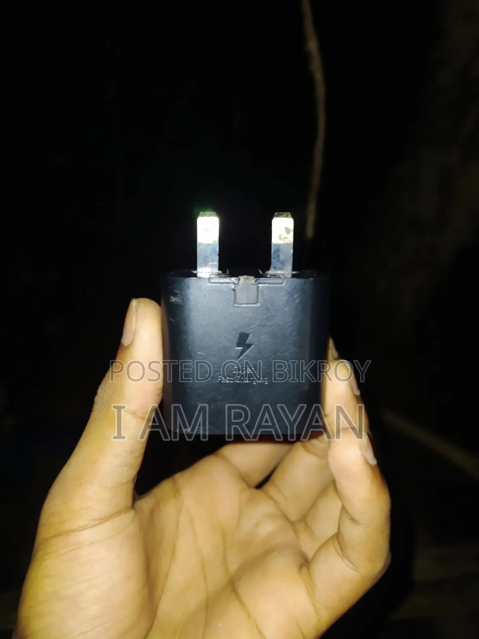 Samsang 45 Watt Adapter