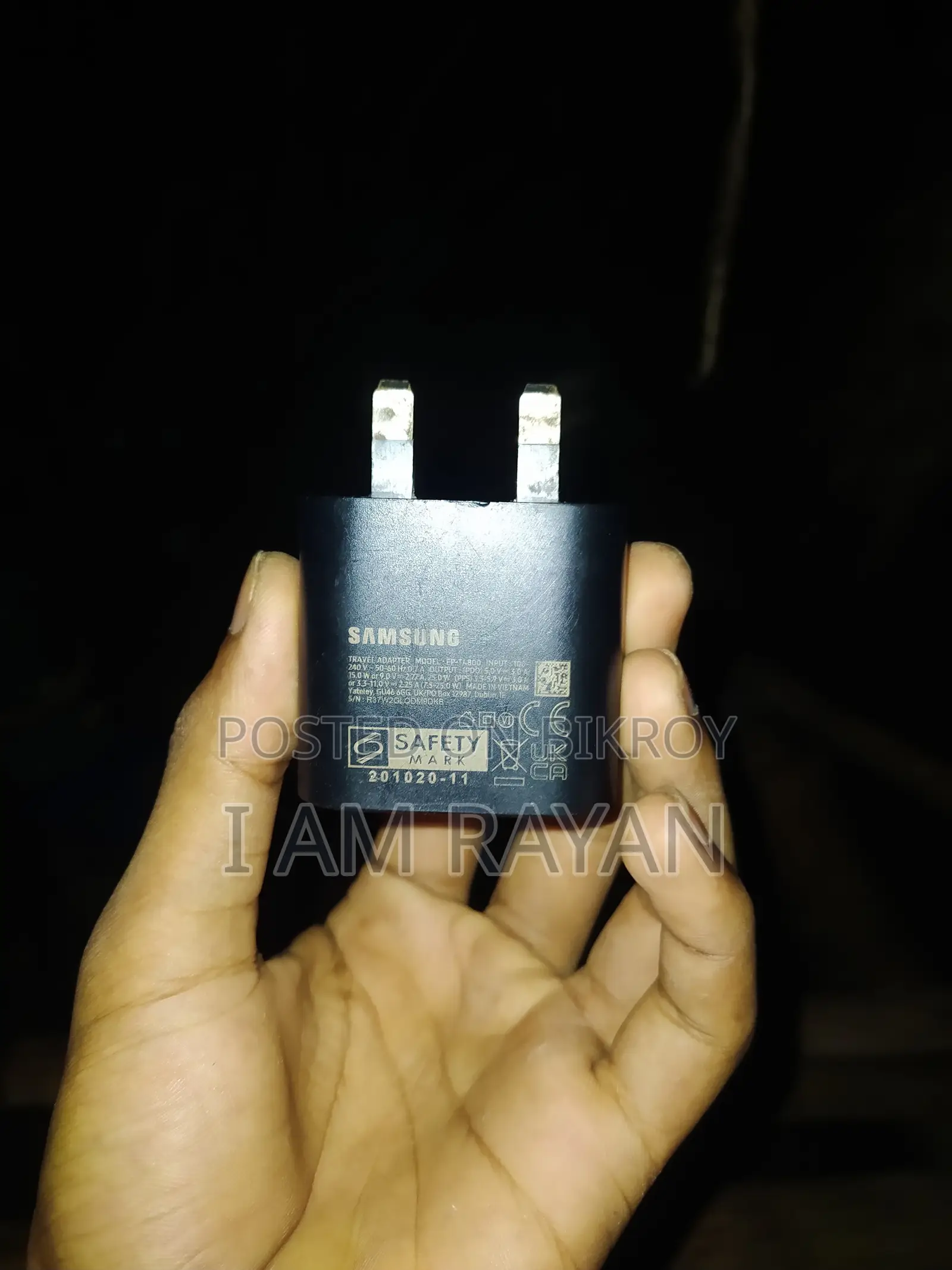 Samsang 45 Watt Adapter