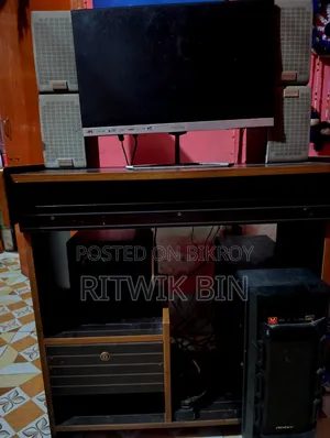 Desktop Computer 4GB AMD Ryzen 3 SSD 256GB