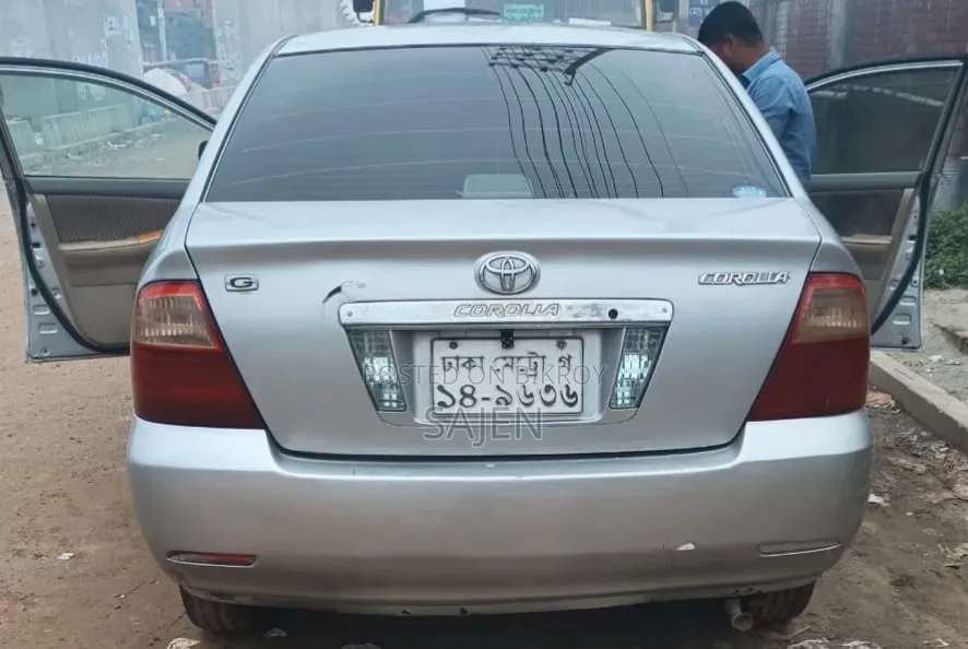 Toyota Corolla 2005 Silver