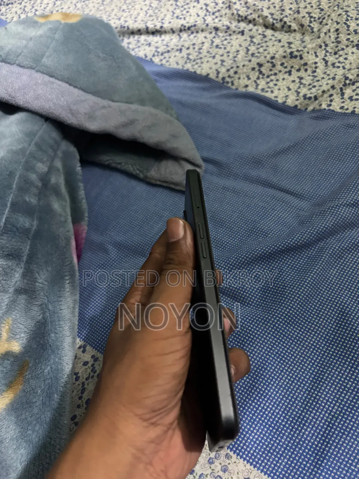 ওপ্পো এ৭৭এস ১২৮ জিবি ব্ল্যাক