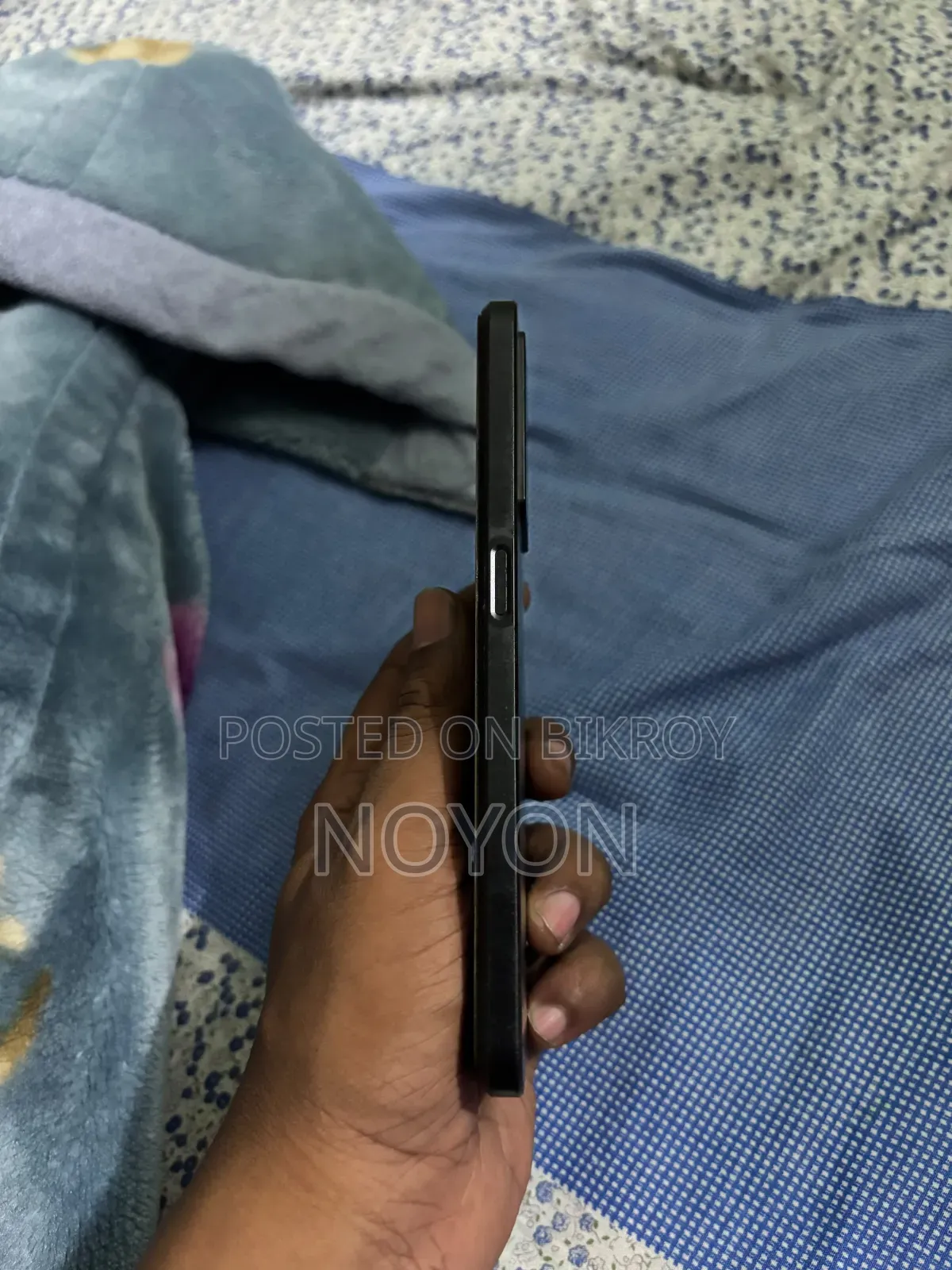 ওপ্পো এ৭৭এস ১২৮ জিবি ব্ল্যাক