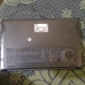 Laptop 8GB RAM Intel Core i5 512GB SSD