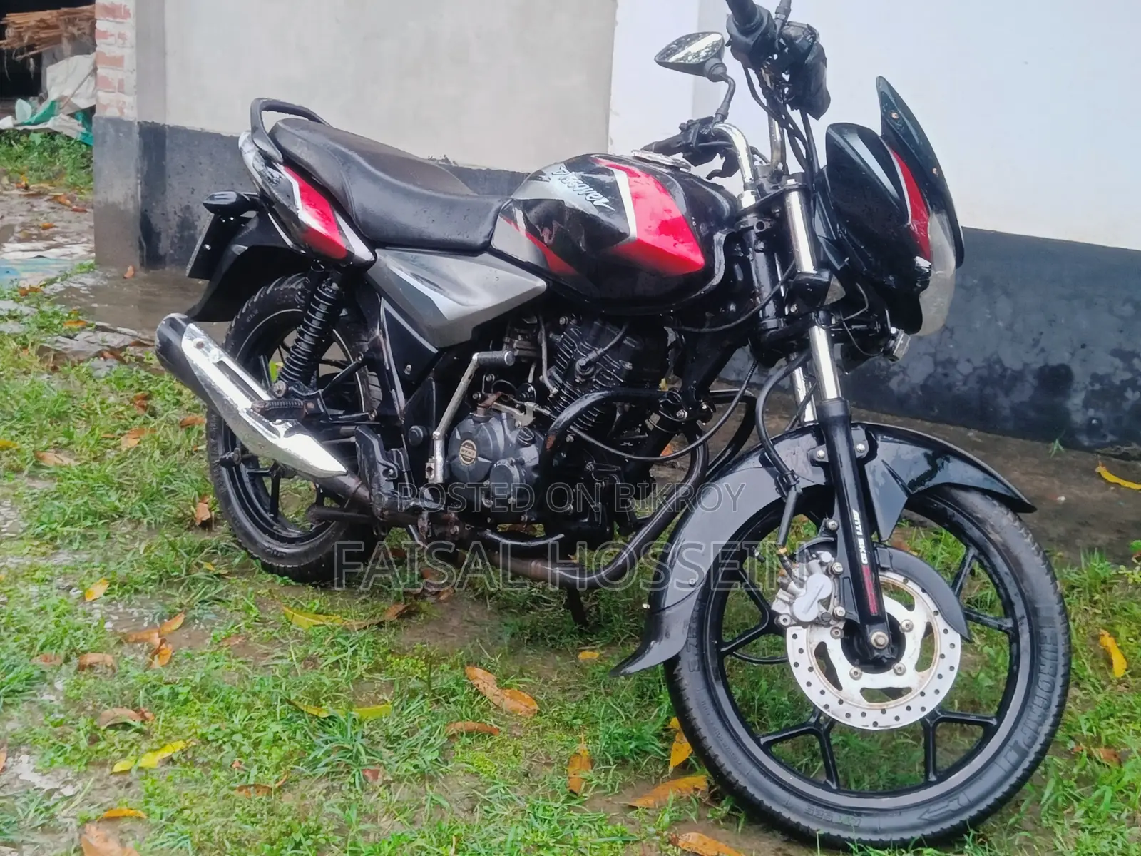 Bajaj Discover 125 2021 Black
