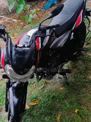 Bajaj Discover 125 2021 Black