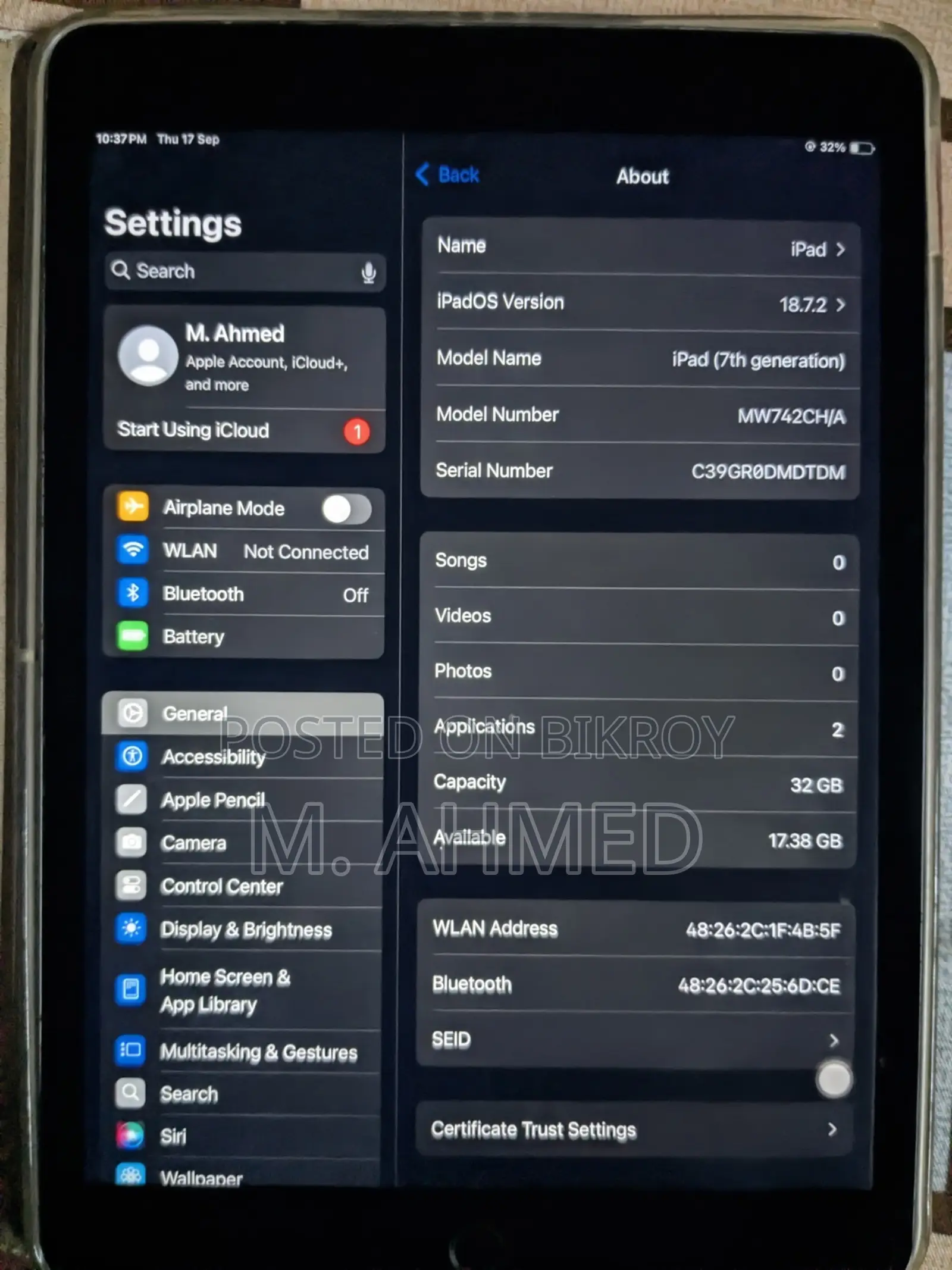 Apple iPad 10.2 (2019) 32 GB Gray