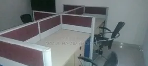 Work Station for 4 Person at Any Type of Office.
