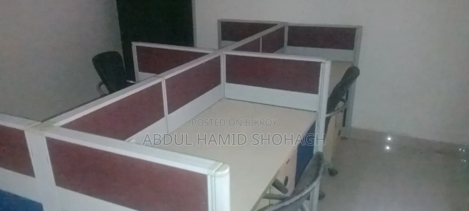 Work Station for 4 Person at Any Type of Office.