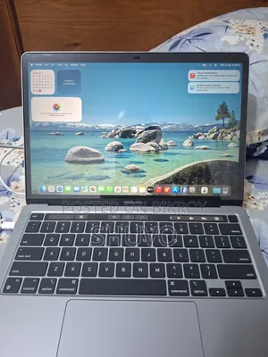 Laptop Apple MacBook Pro 2020 M1 8GB Apple M1 SSD 256GB