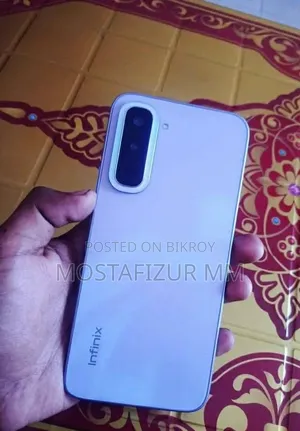 নিউ ইনফিনিক্স হট ৭০ ১২৮ জিবি ব্লু