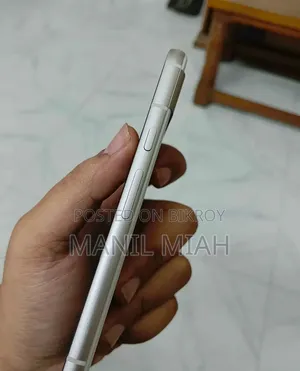 গুগল পিক্সেল ৮এ ২৫৬ জিবি হোয়াইট