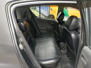 Suzuki RE 2012 Gray