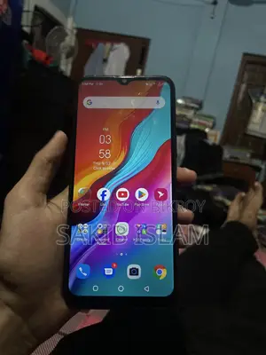 Infinix Hot 8 64 GB Blue