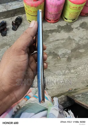 রিয়েলমি ১২ প্রো প্লাস ২৫৬ জিবি নীল
