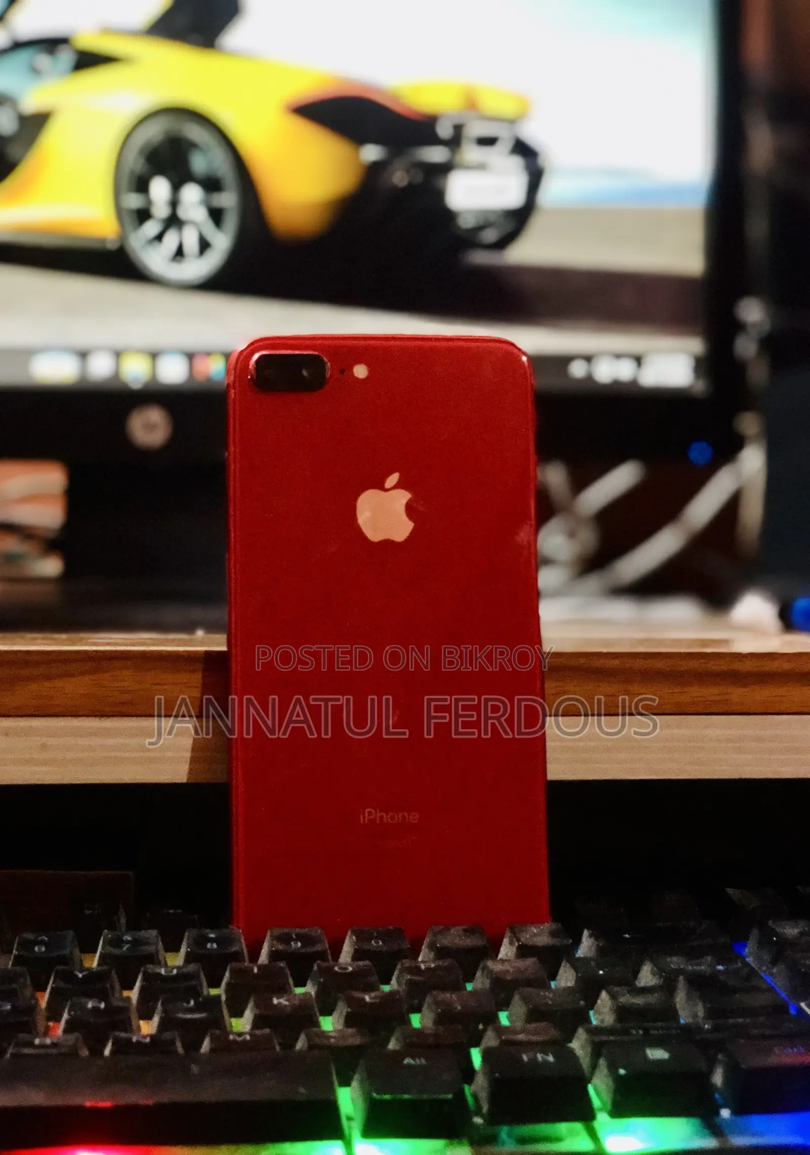 Apple iPhone 8 Plus 64 GB Red