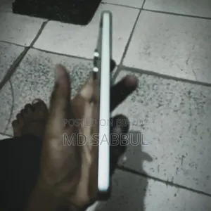 Vivo Y04 64 GB White
