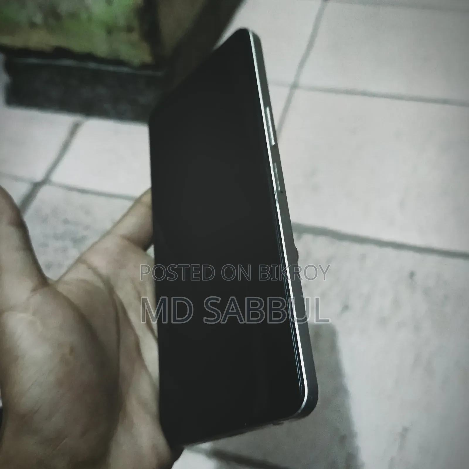 Vivo Y04 64 GB White
