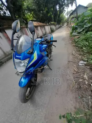 সুজুকি গিক্সার এসএফ ২০১৮ নীল
